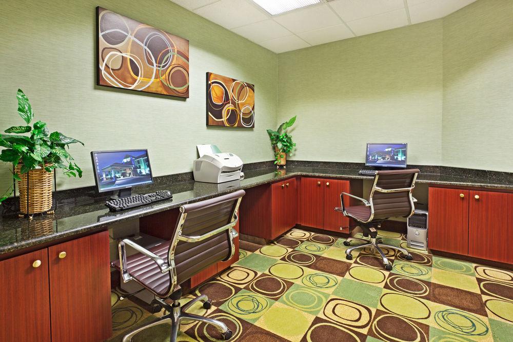 Holiday Inn Express Hotels & Suites Greenville-Spartanburg/Duncan By Ihg Exterior photo